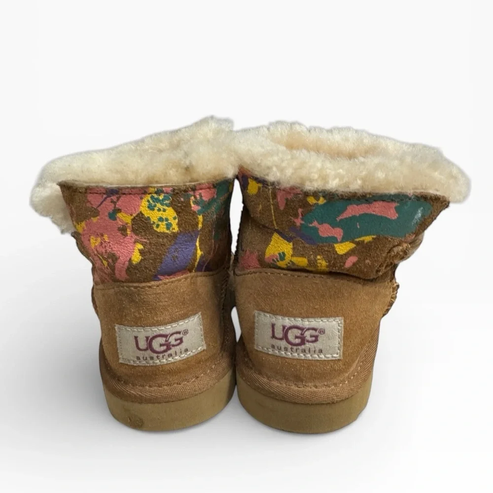 UGG Mini Bailey Button Paint Splatter Shearling Boots Toddler Size 10 Brown